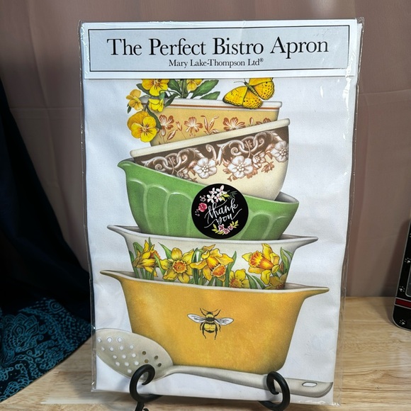 mary lake Thompson Other - The perfect bistro apron 32 x 22“